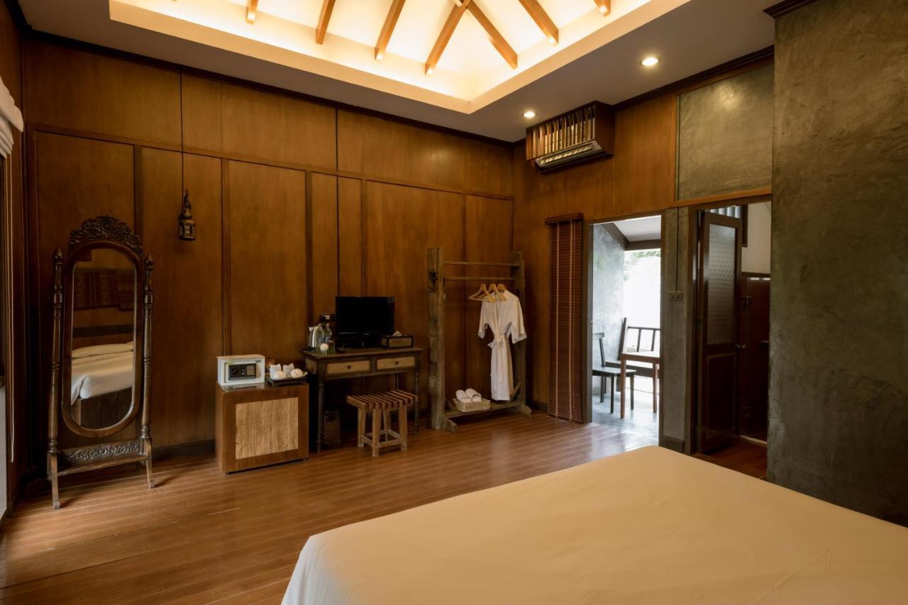 Chompor Lanna Hotel Chiang Mai Exterior photo